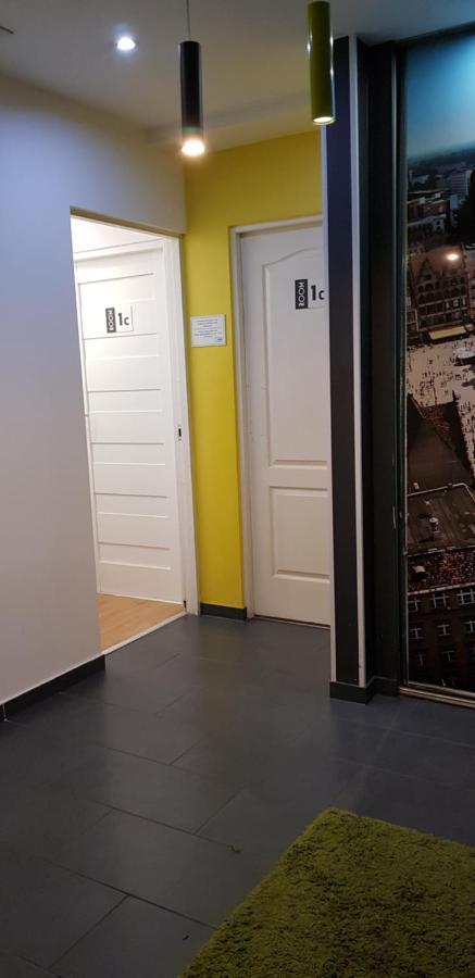 W Rynku Hostel Βρότσλαβ Εξωτερικό φωτογραφία